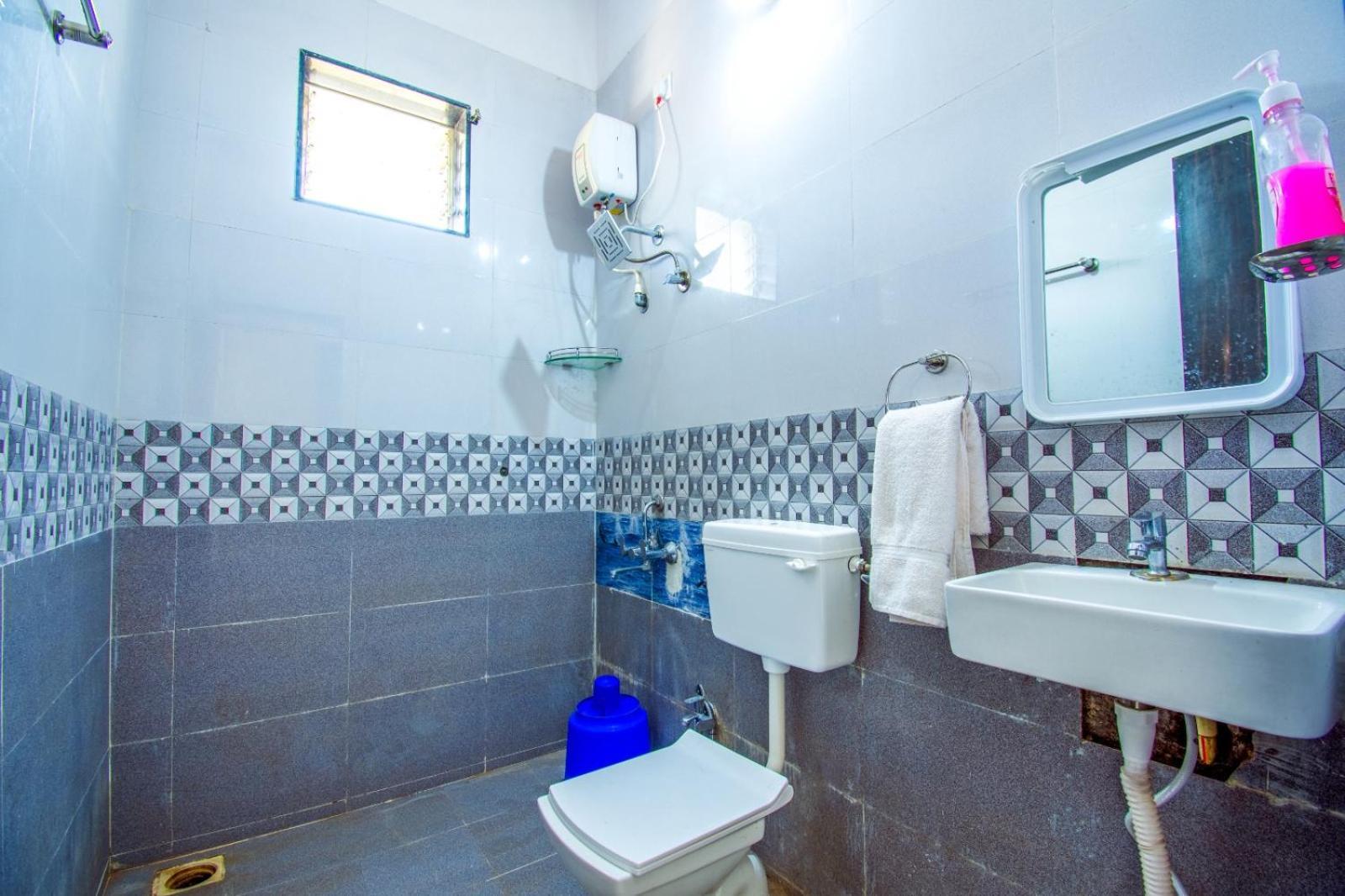 Empyrean Stay Ll 6Bhk Ll Royal Bramha Palace Ll Pvt Pool Ll Lonavla Exterior foto