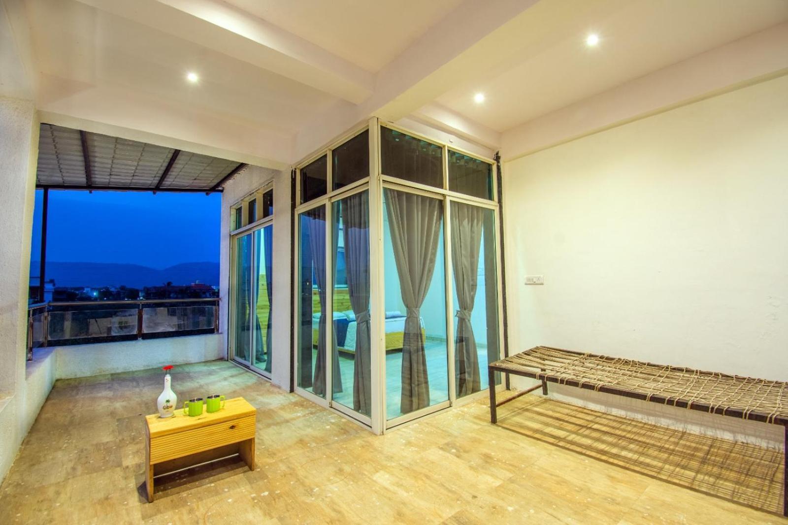 Empyrean Stay Ll 6Bhk Ll Royal Bramha Palace Ll Pvt Pool Ll Lonavla Exterior foto
